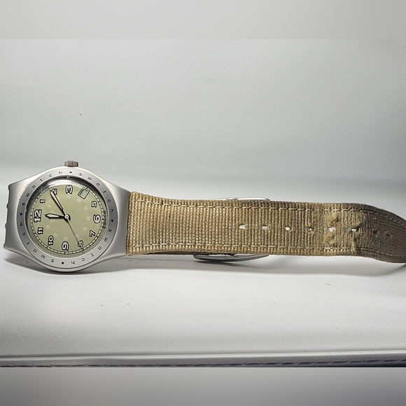 SWATCH IRONY WATCH - Picture 6 of 12